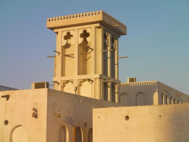 Sharjah Heritage Youth Hostel Extérieur photo